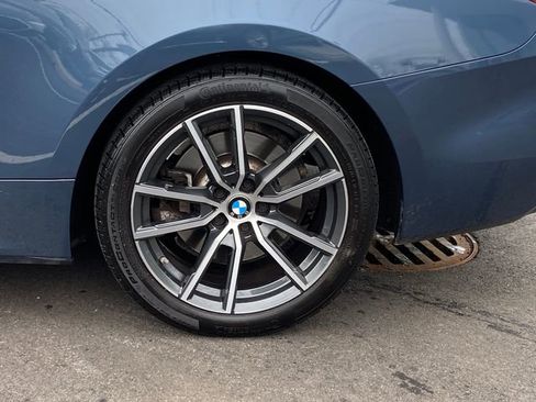 Used 2023 BMW 430i xDrive Coupe w/ Premium Package image 9