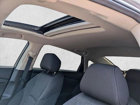 Used 2025 Honda Accord SE image 15