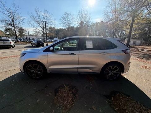 Used 2018 Ford Edge Sport w/ Equipment Group 401A image 3