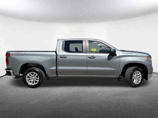 Used 2023 Chevrolet Silverado 1500 LT AWD/4WD image 18