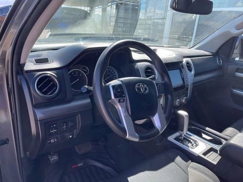 Used 2015 Toyota Tundra SR5 w/ TRD Off Road Package AWD/4WD image 7