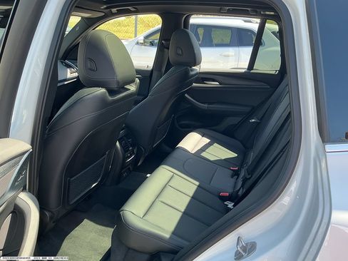 Used 2023 BMW X3 xDrive30i w/ Premium Package AWD/4WD image 9