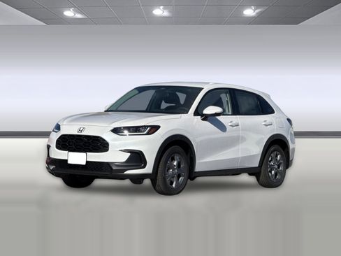 New 2026 Honda HR-V LX image 2