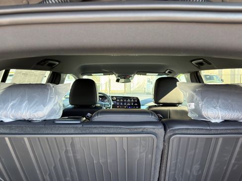 New 2026 Chevrolet Equinox EV LT FWD image 16