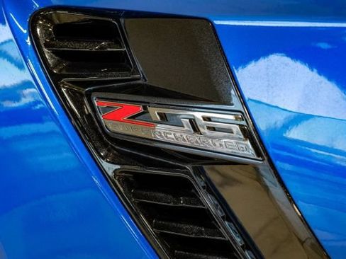Used 2016 Chevrolet Corvette Z06 w/ 3LZ Preferred Equipment Group RWD image 58