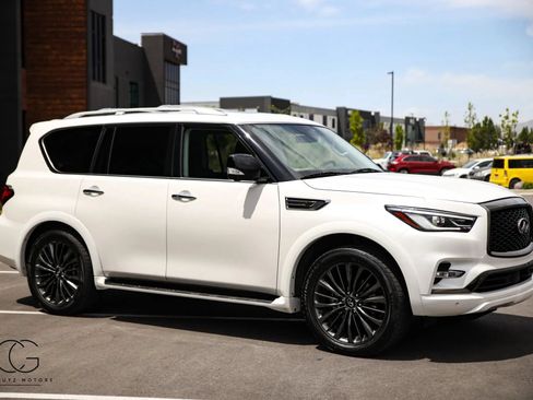 Used 2021 INFINITI QX80 Premium Select w/ All-Season Package AWD/4WD image 18