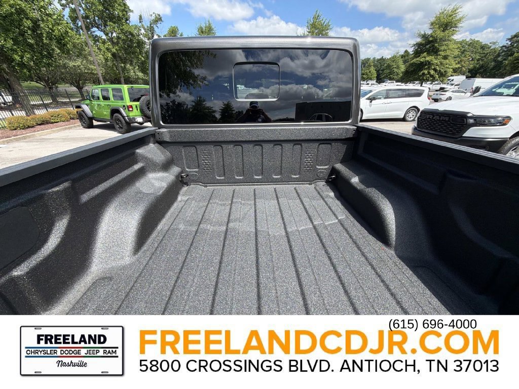 New 2026 Jeep Gladiator Rubicon AWD/4WD image 12