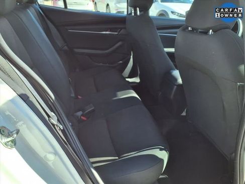 Used 2025 MAZDA MAZDA3 s image 19