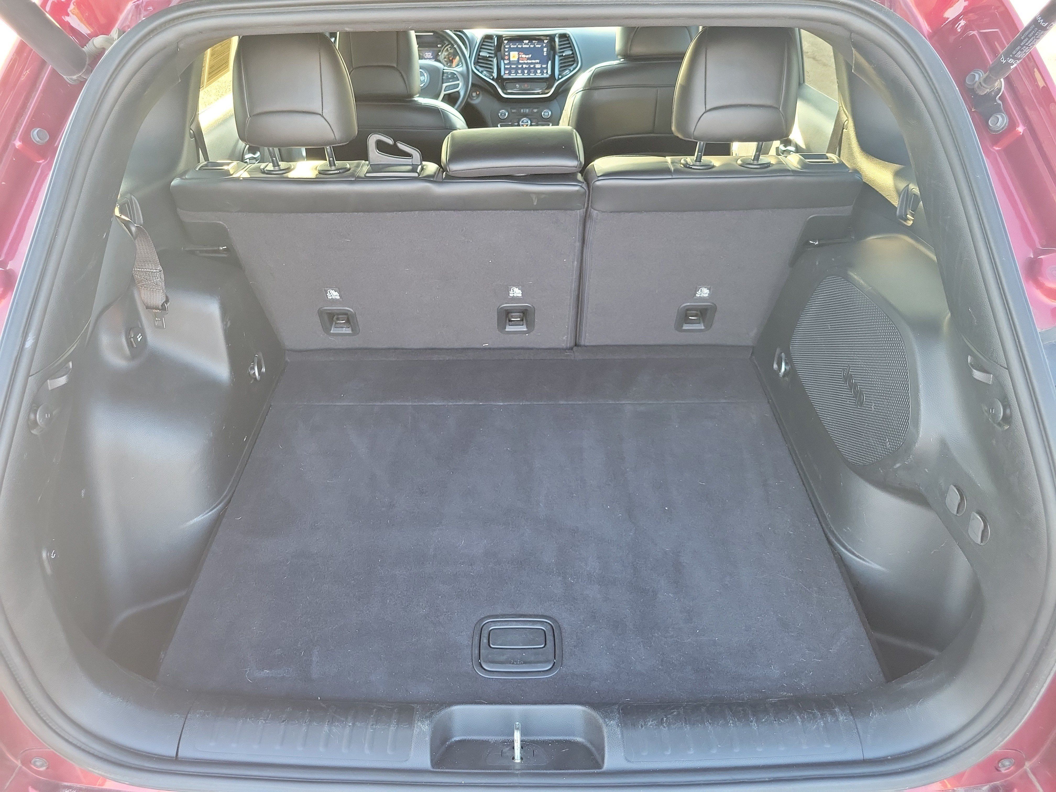 Used 2020 Jeep Cherokee High Altitude AWD/4WD image 10