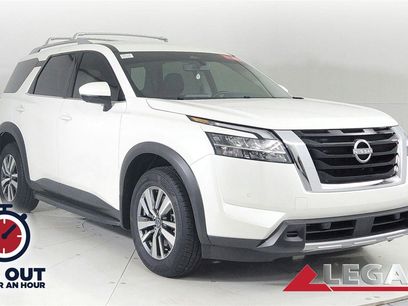 Certified 2024 Nissan Pathfinder SL