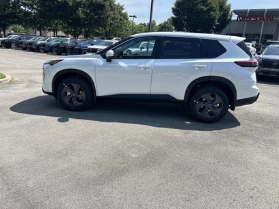 New 2026 Nissan Rogue SV