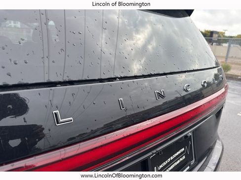 New 2025 Lincoln Aviator Black Label image 15