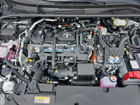 Used 2026 Toyota Corolla LE FWD image 27