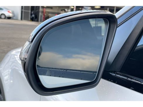 Used 2021 Mercedes-Benz GLC 300 image 54