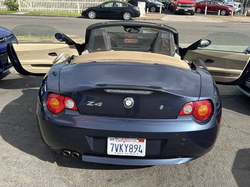 Used 2003 BMW Z4 2.5i RWD image 13