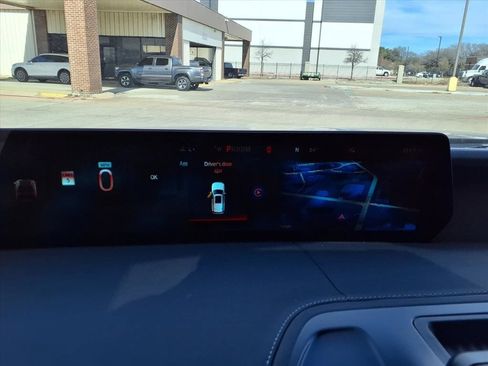 New 2026 Ford Expedition Platinum w/ Stealth Appearance Package image 18