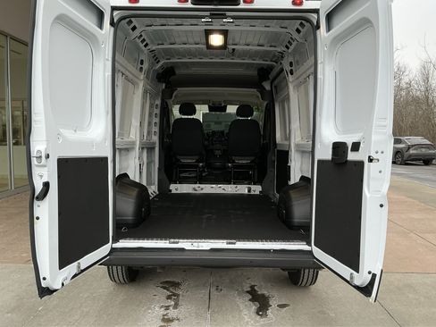Used 2025 RAM ProMaster 1500 w/ Quick Order Package 22G SLT image 24