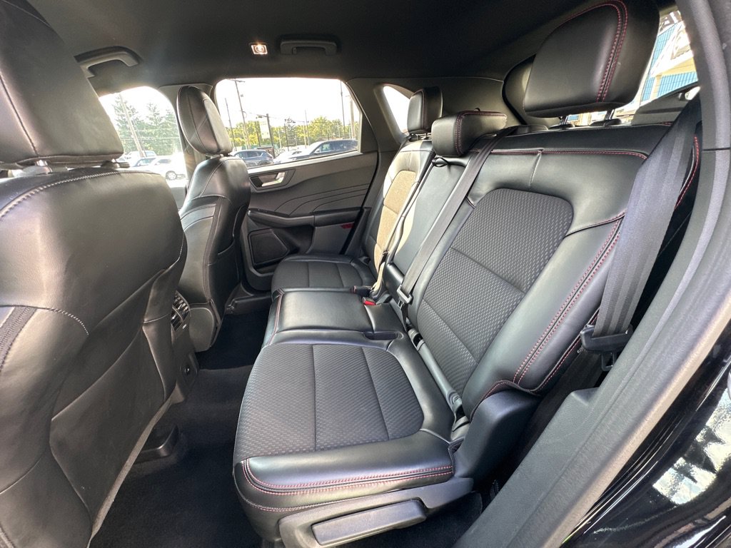 Used 2024 Ford Escape ST-Line FWD image 17