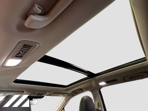 Certified 2025 Subaru Ascent Bronze Edition image 25