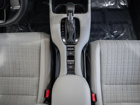 Used 2025 Honda HR-V LX image 22