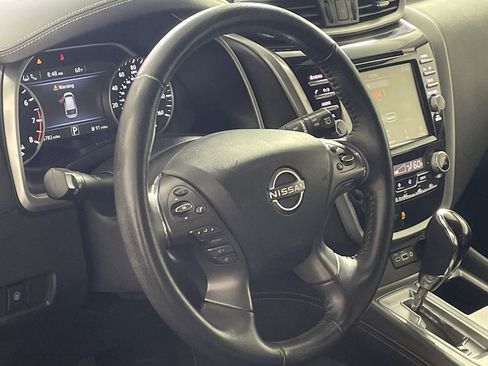 Used 2023 Nissan Murano SV image 14