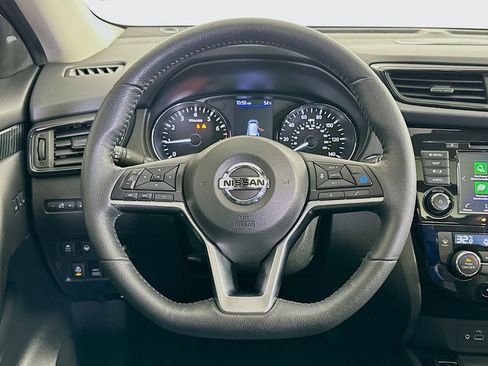 Used 2019 Nissan Rogue SL AWD/4WD image 14