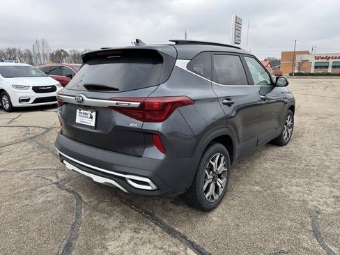 Used 2021 Kia Seltos EX image 7