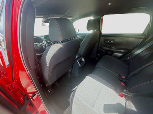 Certified 2025 Honda HR-V Sport image 23