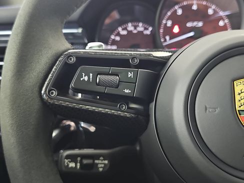 Used 2026 Porsche Macan GTS w/ Premium Package Plus (PU3) AWD/4WD image 17