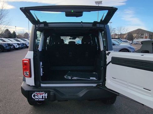 New 2025 Ford Bronco 4-Door AWD/4WD image 28