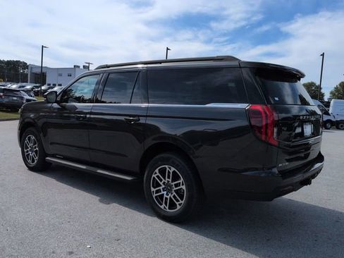 New 2025 Ford Expedition Max Active image 6