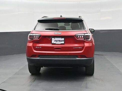 Used 2025 Jeep Compass Limited image 5