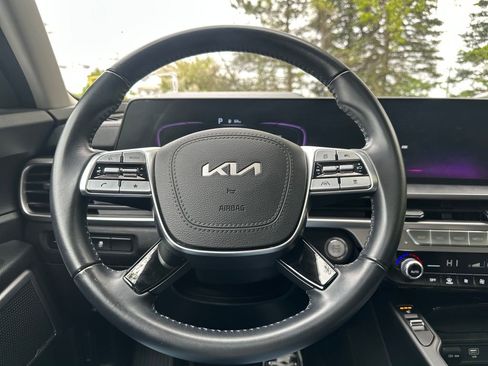 Used 2024 Kia Telluride S w/ S Sunroof Package AWD/4WD image 6