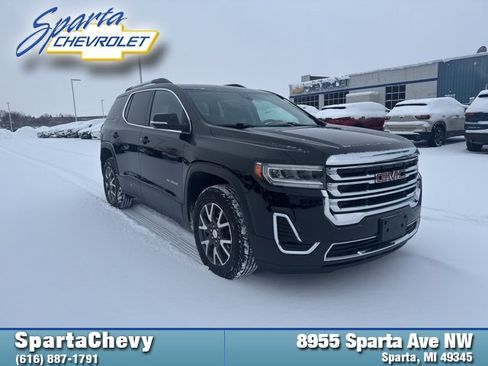 Used 2023 GMC Acadia SLE w/ Driver Convenience Package image 1