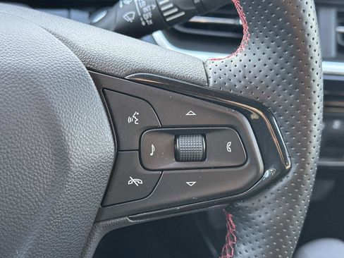 Certified 2024 Chevrolet Trax RS w/ Driver Confidence Package image 22