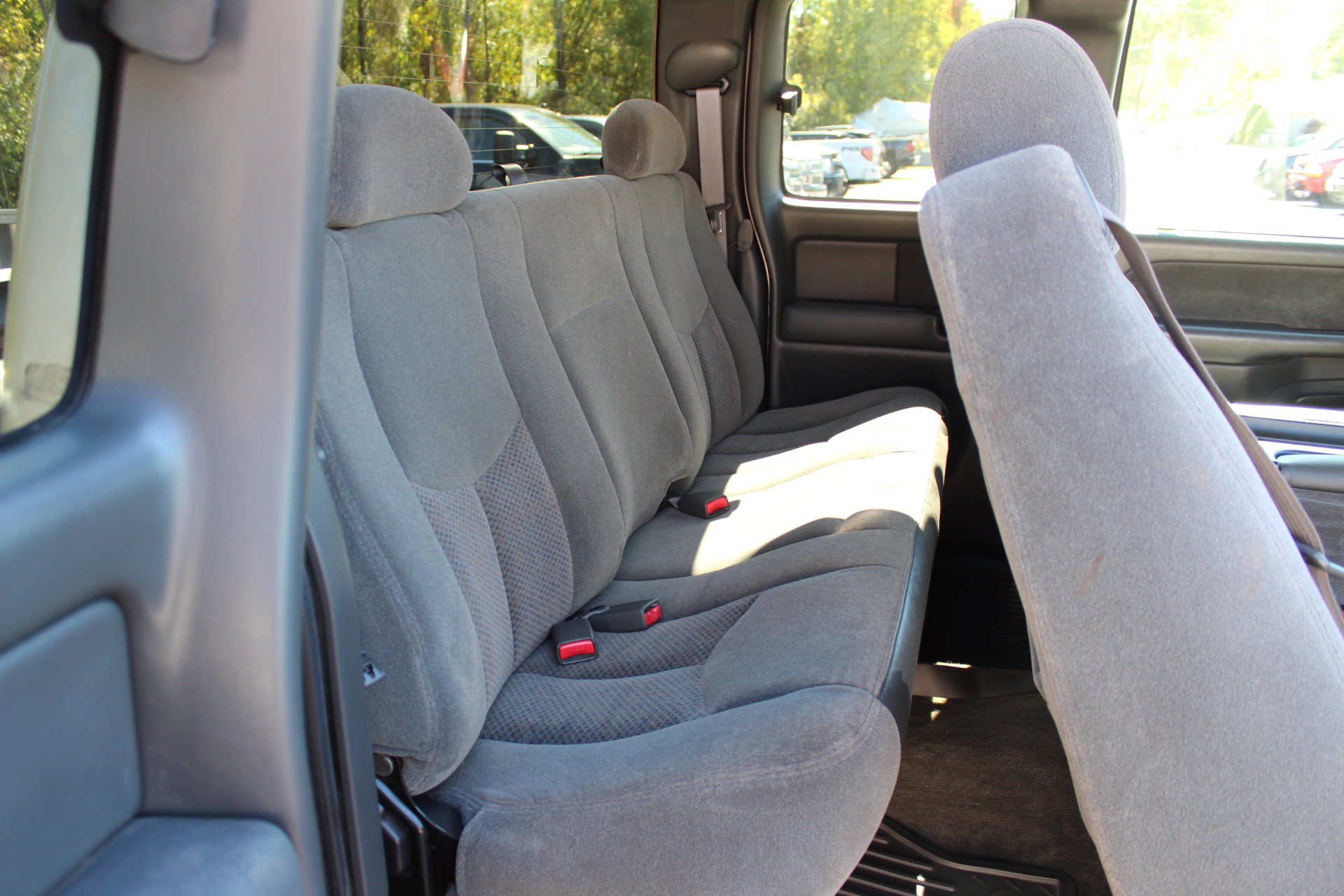 Used 2003 Chevrolet Silverado 2500 LS RWD image 34