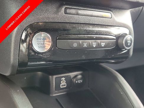 Used 2025 Ford Escape SE FWD image 29
