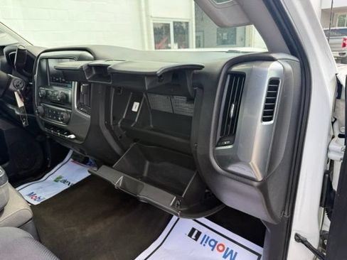 Used 2017 Chevrolet Silverado 2500 LT AWD/4WD image 24