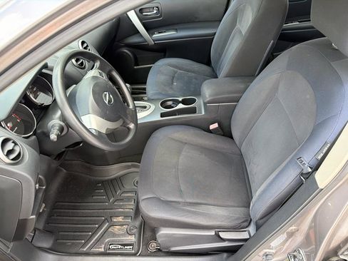 Used 2010 Nissan Rogue S image 8