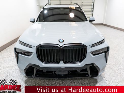 Used 2024 BMW X7 xDrive40i w/ M Sport Package image 7