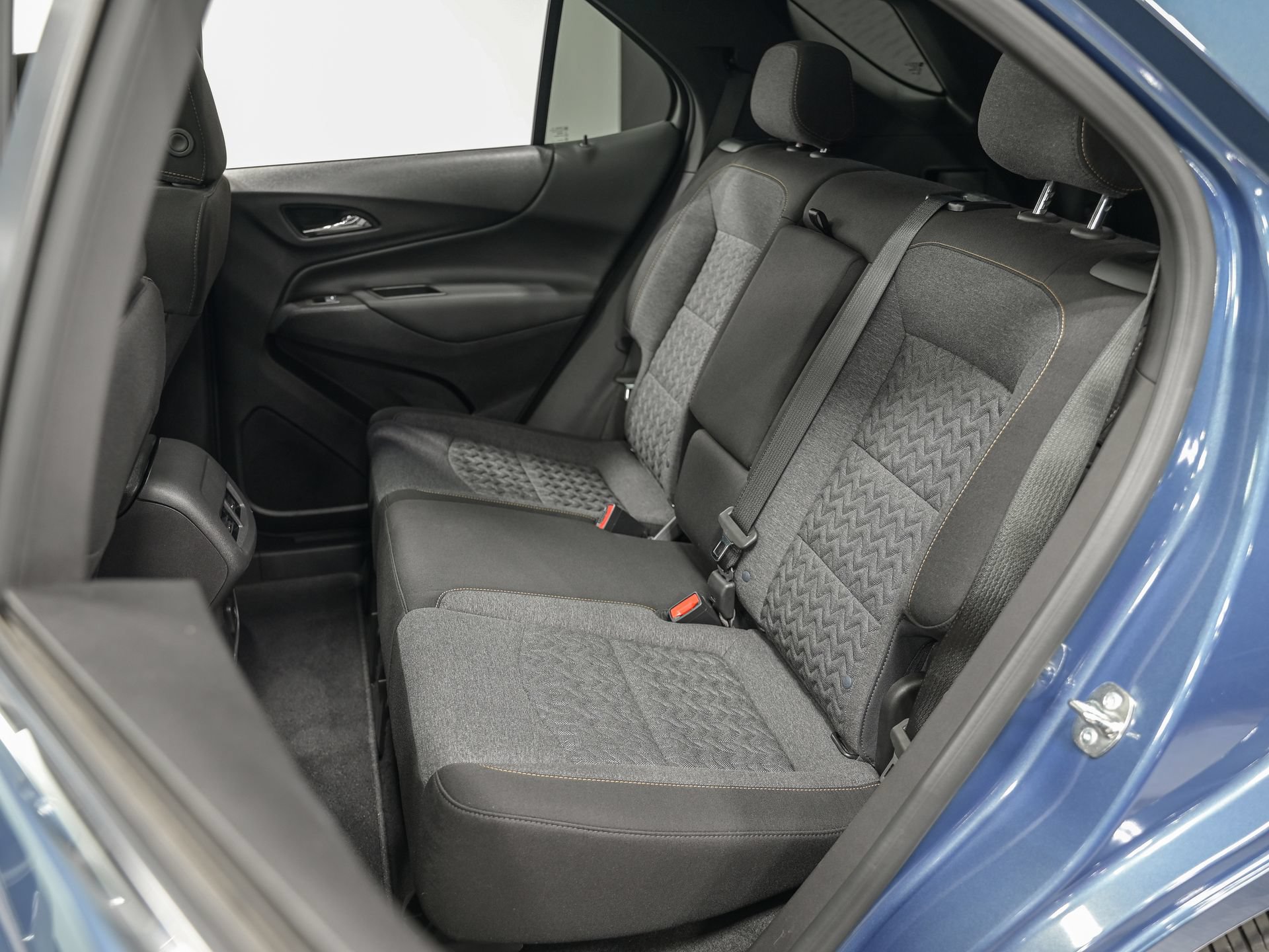 Used 2024 Chevrolet Equinox LT AWD/4WD image 28