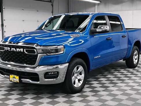 Used 2025 RAM 1500 Big Horn AWD/4WD image 12