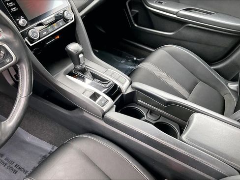 Used 2020 Honda Civic Sport image 18