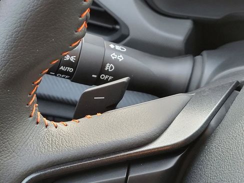 Certified 2025 Subaru Crosstrek 2.5i Limited w/ Crosstrek Mirror Package image 29