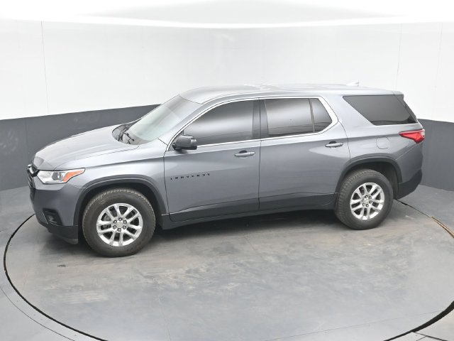 Used 2020 Chevrolet Traverse LS w/ LPO, Blackout Package FWD image 19