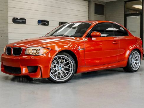 Used 2011 BMW 1 Series M RWD image 2