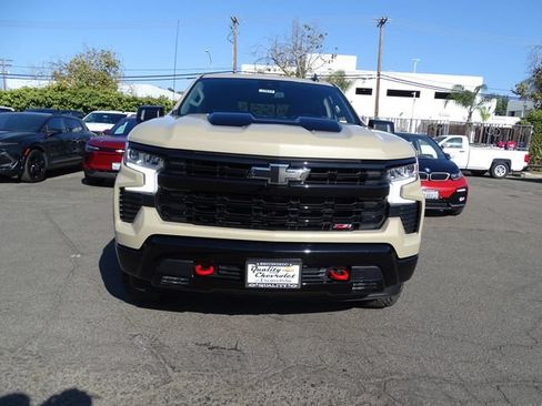 Certified 2022 Chevrolet Silverado 1500 LT Trail Boss w/ LT Trail Boss Premium Package AWD/4WD image 6