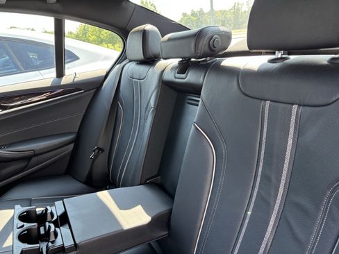 Used 2019 BMW 540i xDrive w/ Convenience Package AWD/4WD image 33