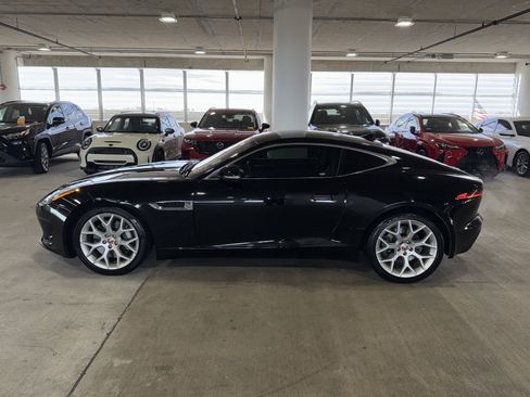 Used 2019 Jaguar F-TYPE Coupe image 5