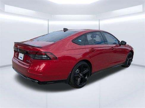 Certified 2025 Honda Accord Sport image 4
